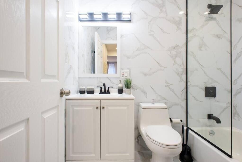 Pangsapuri 240-9 Luxury Prime Location W&d New York